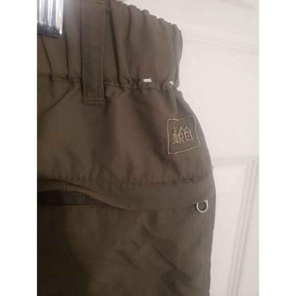 REI Olive Green Men's Flat Front Shorts - Picture 3 of 6